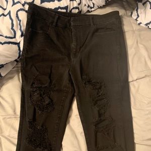 Black A&E skinny jeans